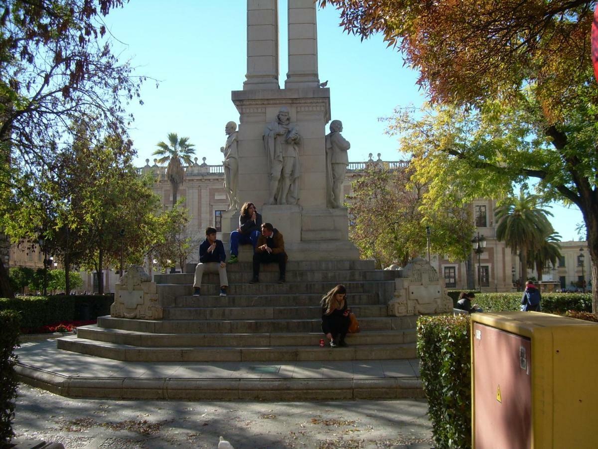 Toreros De Sevilla 5 Pax Exteriör bild